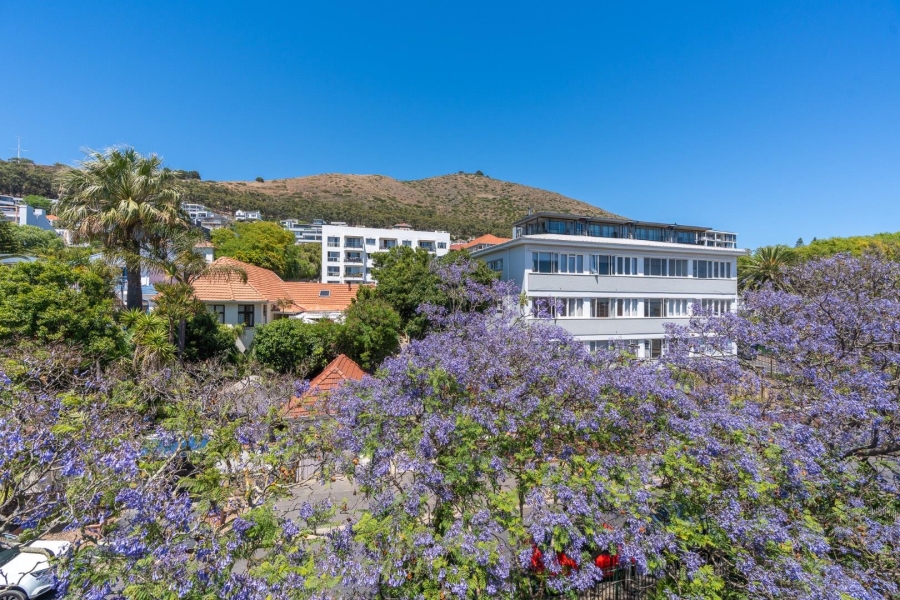 1 Bedroom Property for Sale in Green Point Western Cape